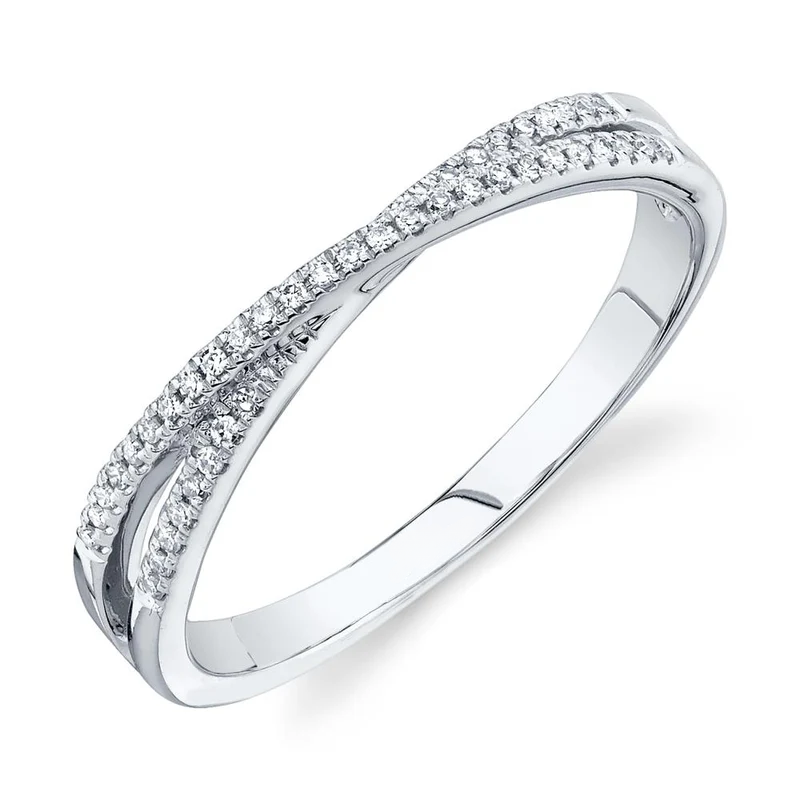 Classic Diamond Ring