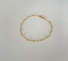 Load image into Gallery viewer, 14Kt Solid Yellow Gold Diamond Cut Sparkly Ball Bracelet
