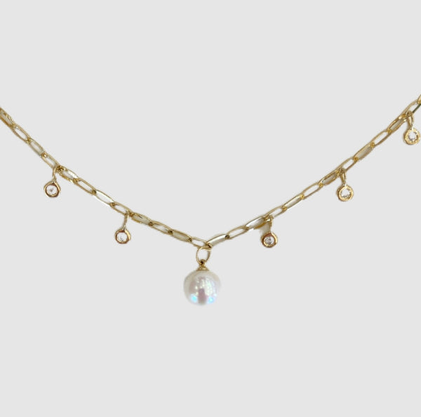 14Kt Yellow Gold Pearl & Diamond Necklace