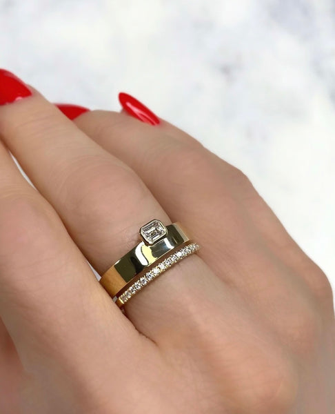 14K Yellow Gold Diamond Emerald Ring