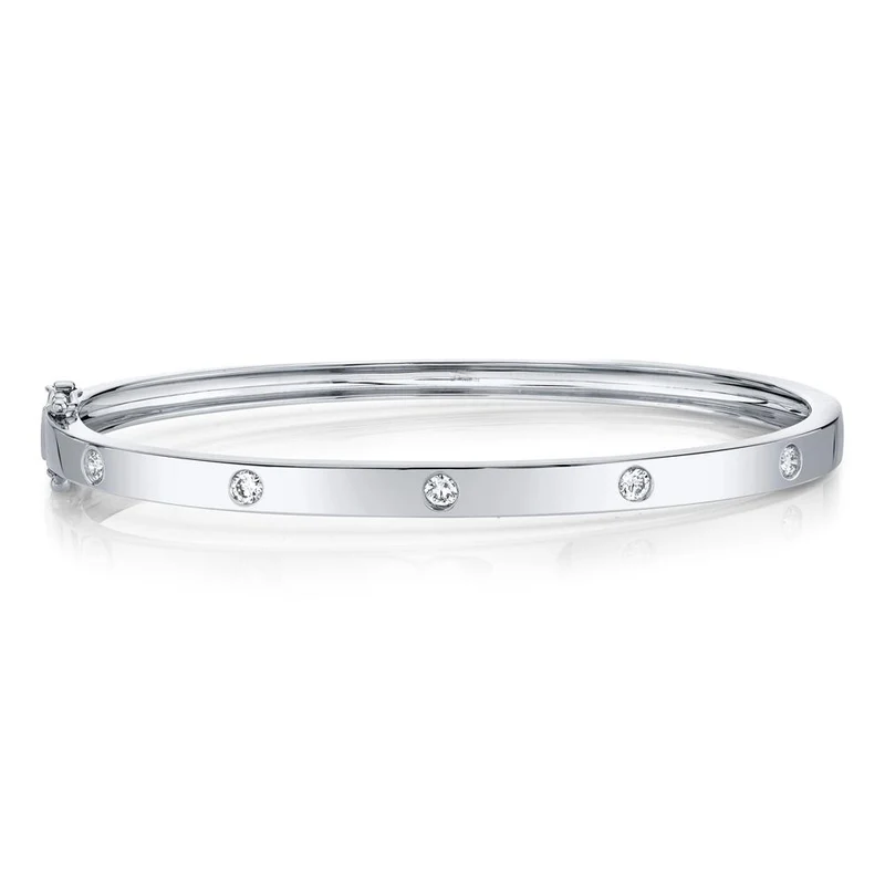 Sleek Bangle