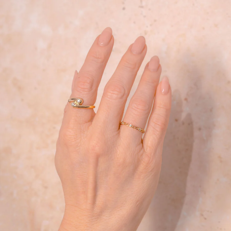 Diamond Bezel Infinity Band