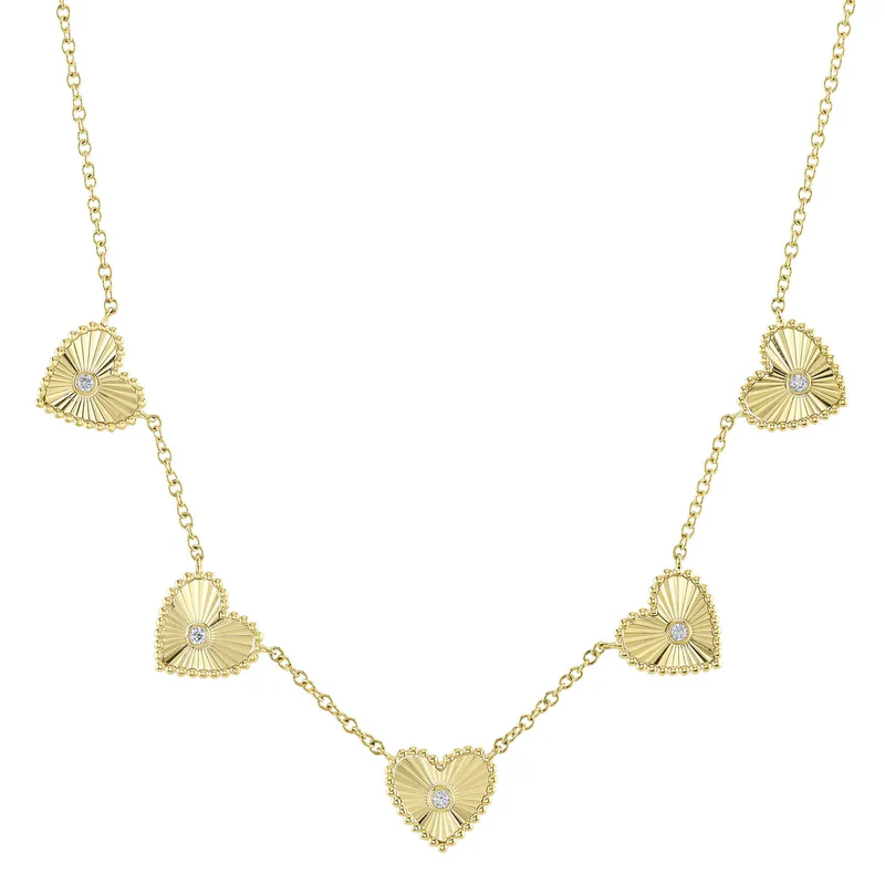 Ribbed Heart Necklace