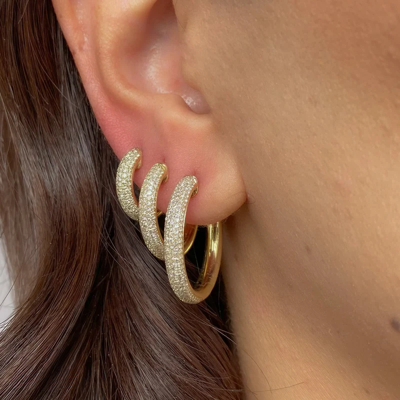 Pavé Hoops