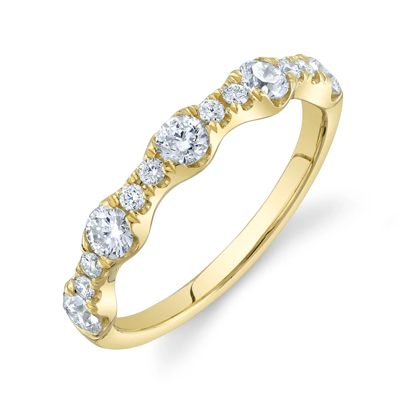 Elegant Scalloped Band