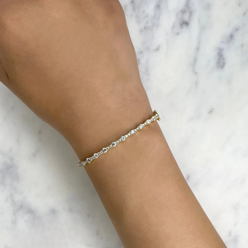 Scalloped Diamond Bangle