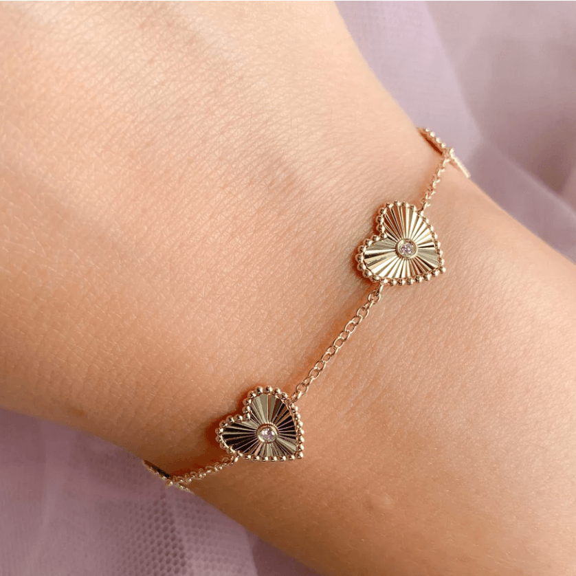 0.10CT Diamond Bezel Heart Bracelet - Bracelet by Nancy's Jewelry | Solid Gold